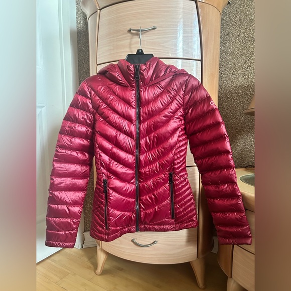 Calvin Klein Jackets & Blazers - Calvin Klein Packable Down Puffer Jacket Shine Pearlized Crimson, Women’s XXS